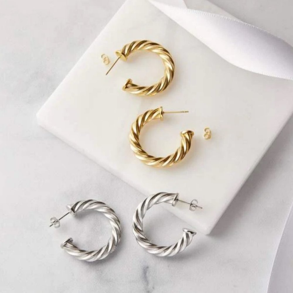 Nominal X Essential Braided Hoops Medium in Silver